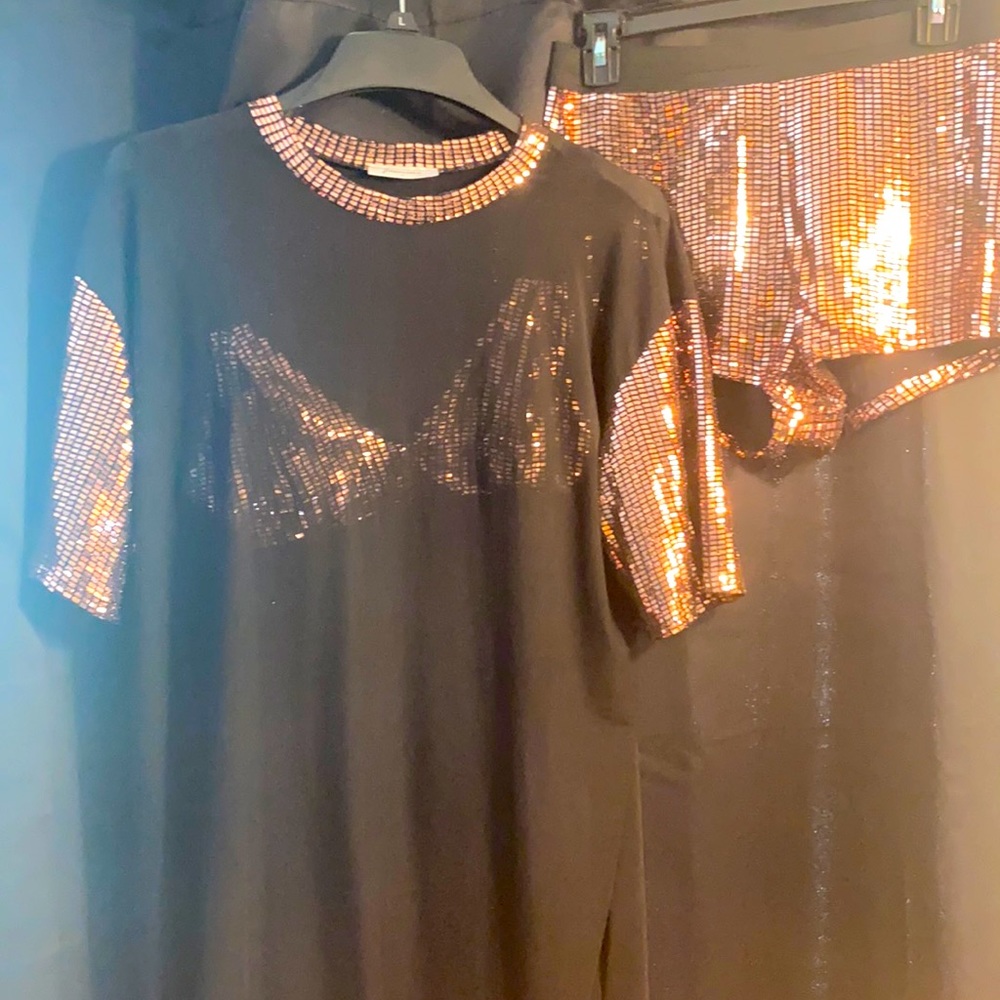 Black, Large,37%nylon 7% metallic 6% spandex